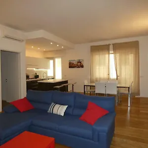 Apartment Chez Andrea, La Spezia