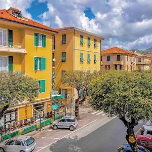 3* Отель Bristol